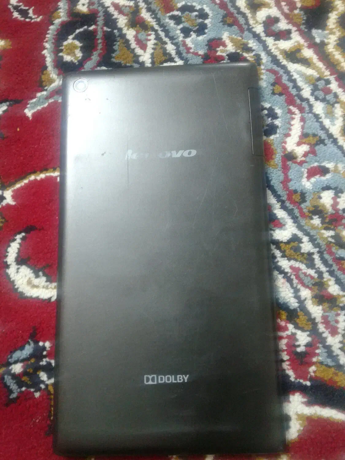 تبلت لنو|تبلت|اصفهان, سرچشمه|دیوار