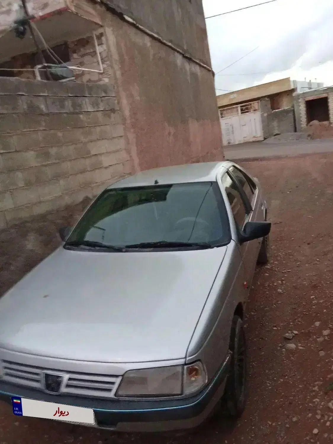 ماشین 405نقره ای رینگ اسپرت|خودرو سواری و وانت|اصفهان, خرم|دیوار