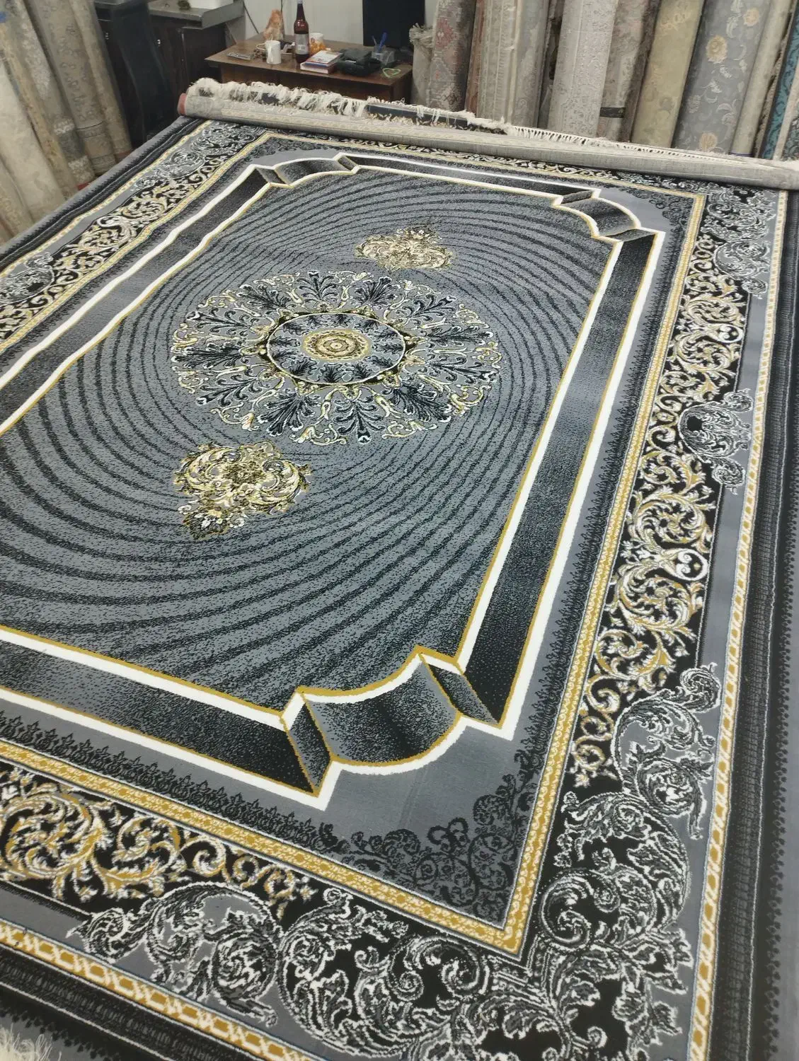 کلاسیک|فرش|اصفهان, عطار نیشابوری|دیوار