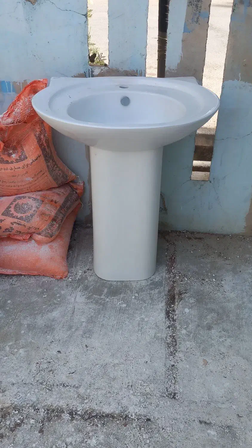 روشوی سالم ومرتب|لوازم سرویس بهداشتی|شیراز, فاضل|دیوار