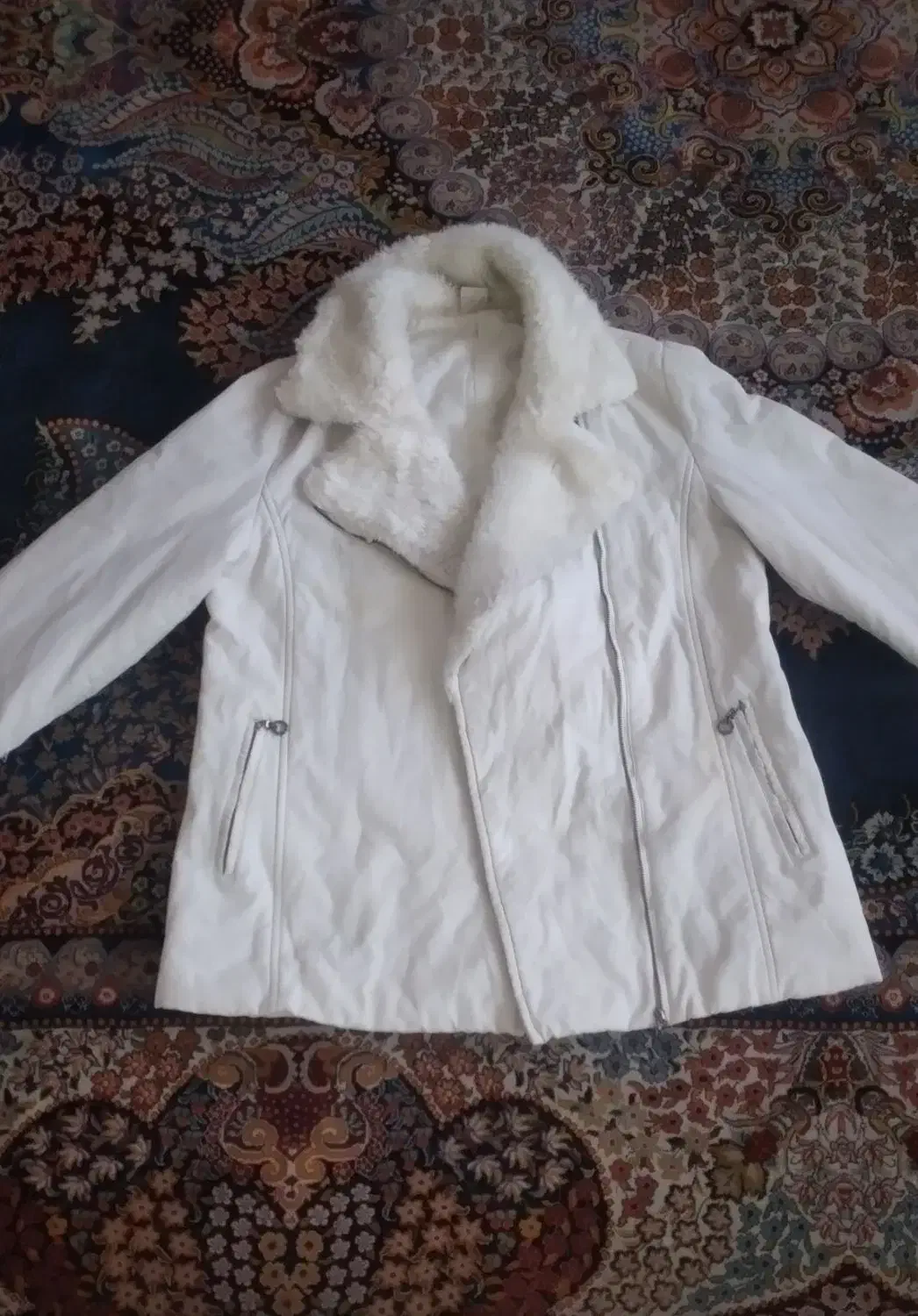 کاپشن کارگرده|لباس|شهریار, شهرک مصطفی خمینی|دیوار