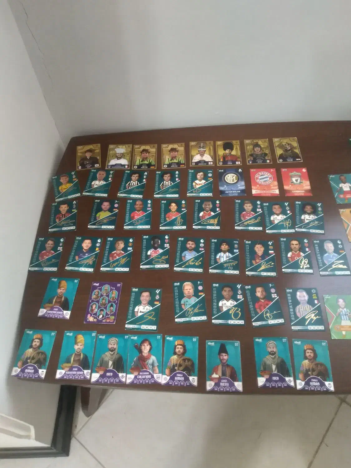 یک تیرو دو شان|کلکسیون و سرگرمی|قم, انسجام|دیوار