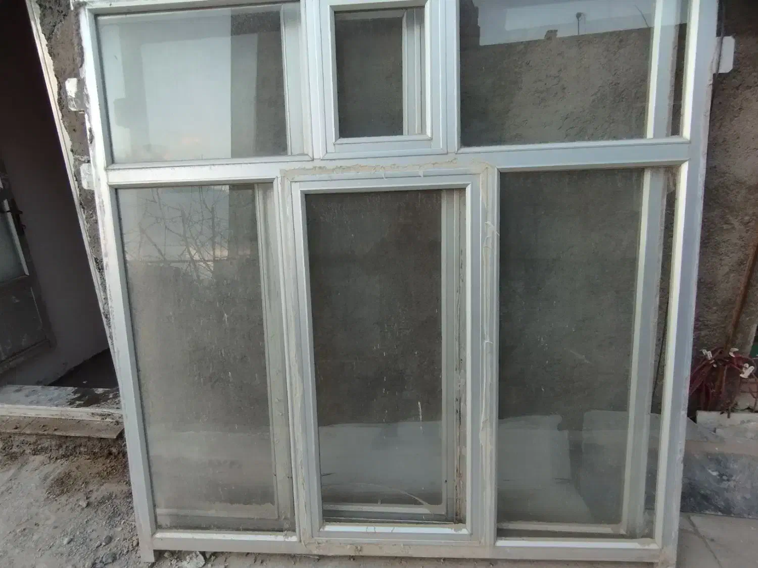 پنجره آلومینیومی|مصالح و تجهیزات ساختمان|باسمنج, |دیوار