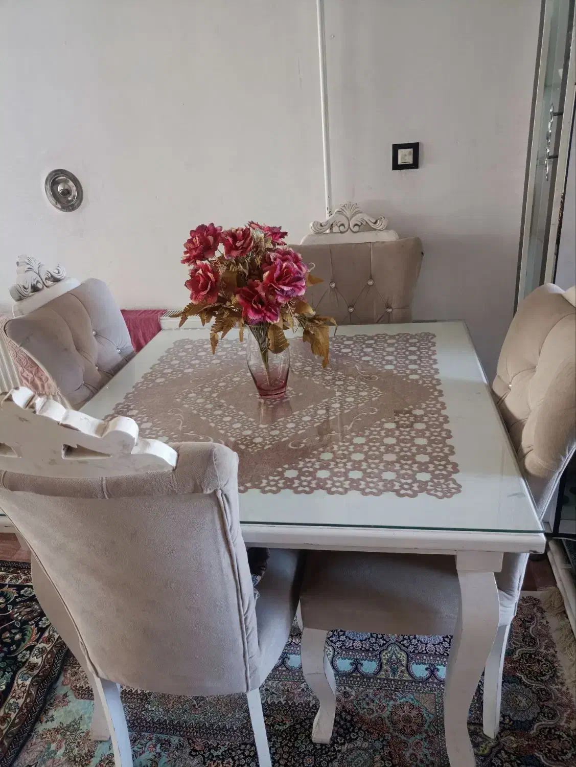 میز غذا خوری|میز و صندلی غذاخوری|نقده, |دیوار