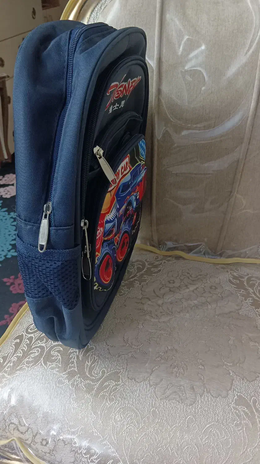 کیف کوله پشتی مدرسه|کیف، کفش، کمربند|اصفهان, حسینآباد|دیوار