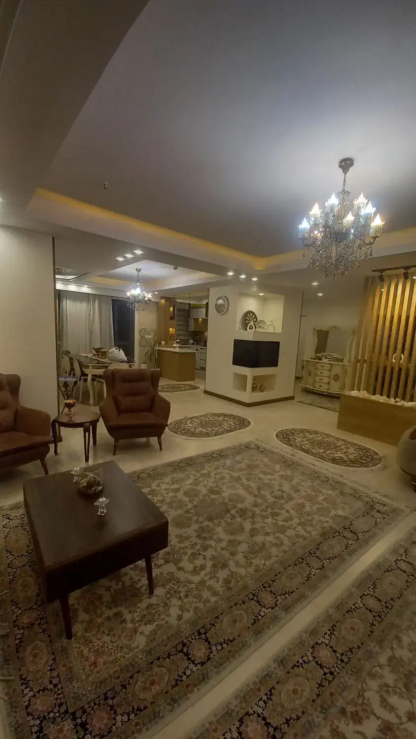 ۱۶۰متر۳خواب در حد هتلینگ ۵ ستاره دریاچه چیتگر