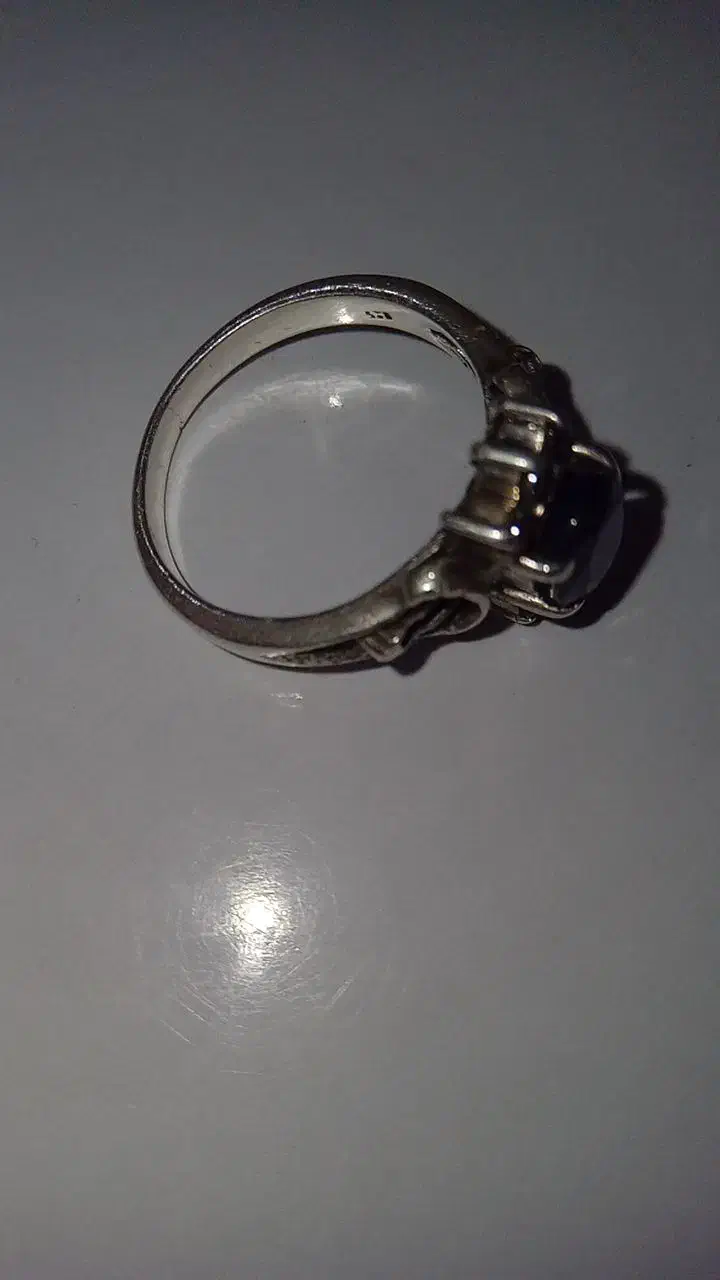 انگشتر زنانه نقره 925 عیار و یاقوت آبی و نگین|جواهرات|خواف, |دیوار