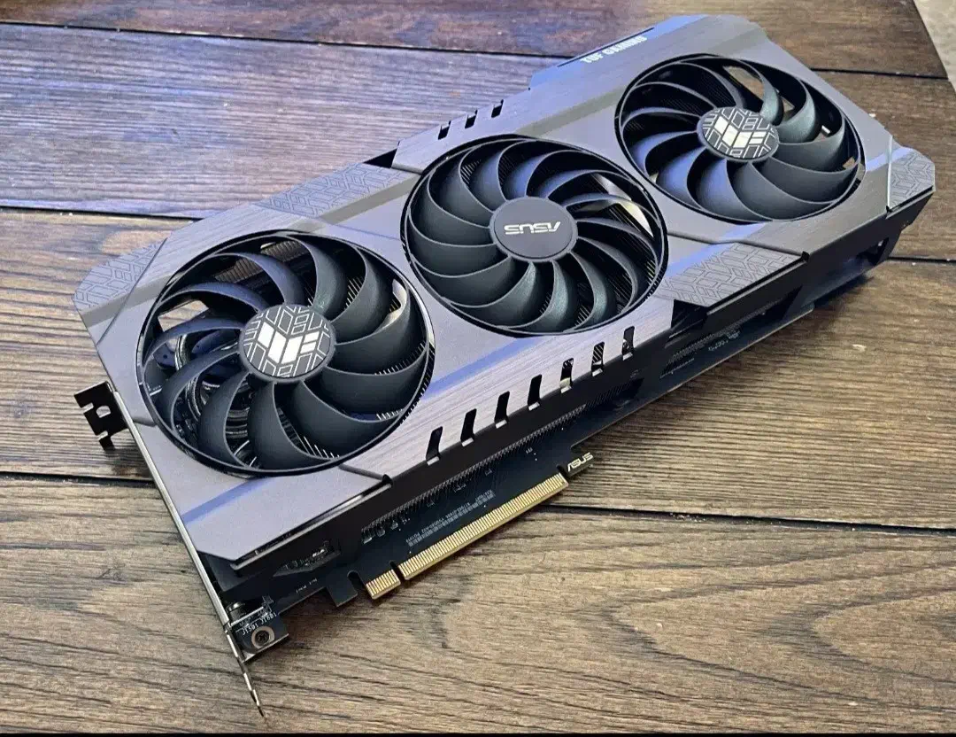 کارت گرافیک rx 6700 xt tuf gaming|قطعات و لوازم جانبی رایانه|زنجان, |دیوار