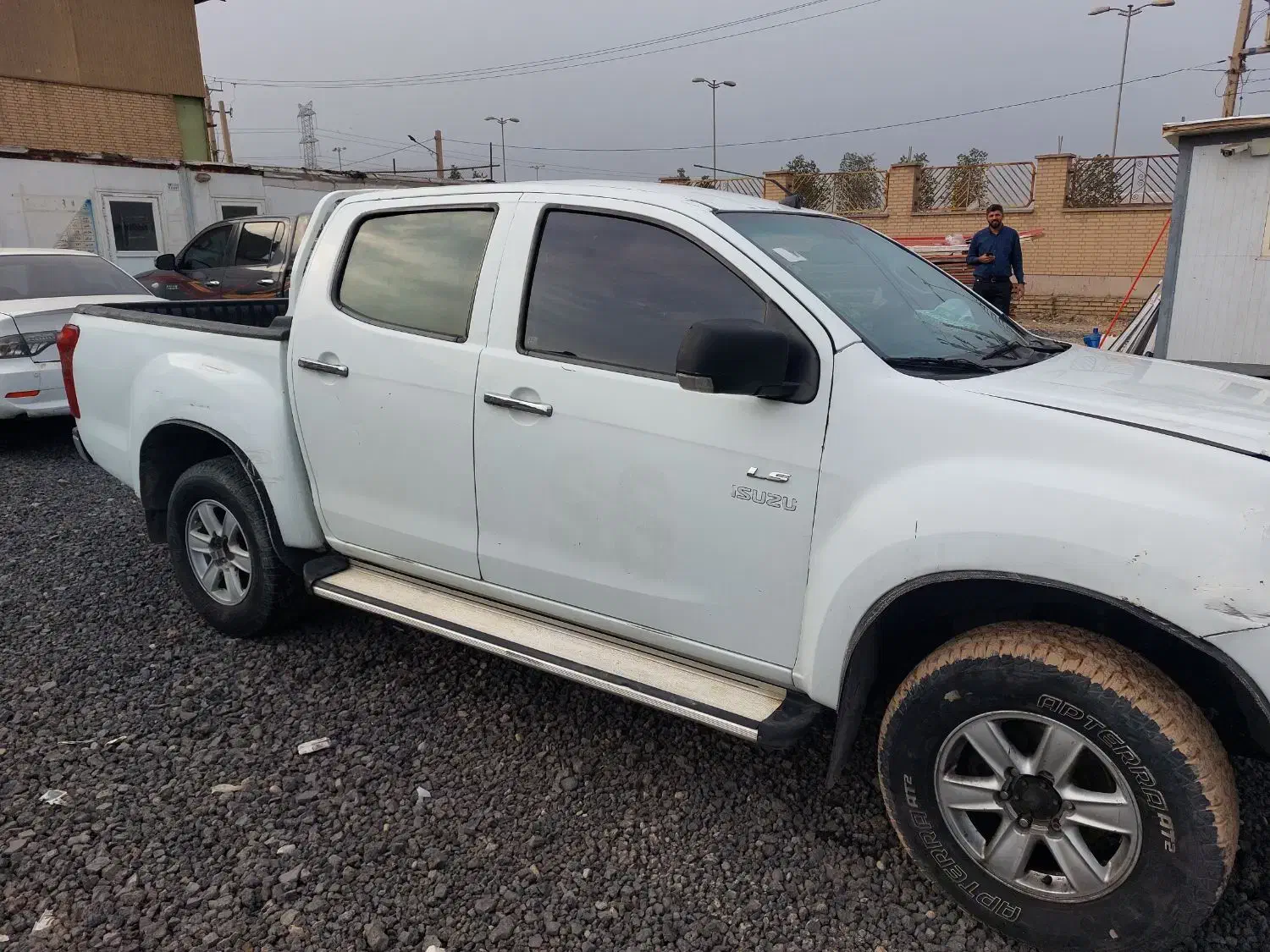 ایسوزودوکابین دیزلی۲۰۱۳|خودرو سواری و وانت|اهواز, کمپلو شمالی|دیوار