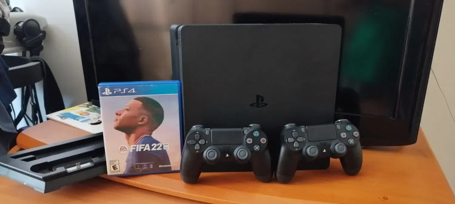 ps4 کپی خور slim 1T دو دسته|کنسول، بازی ویدئویی و آنلاین|تهران, فلاح|دیوار