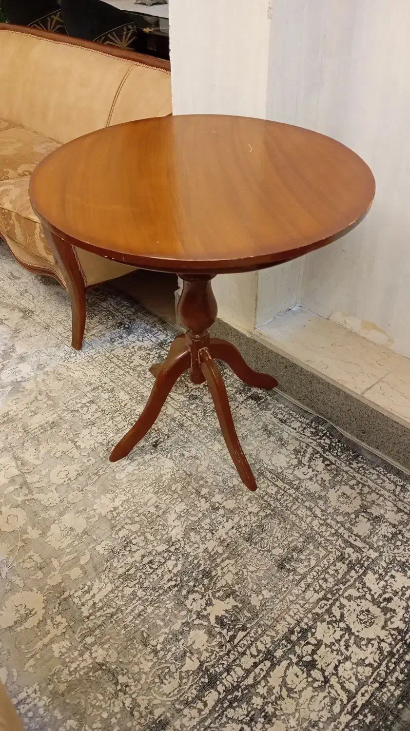 میزچوبی|میز و صندلی غذاخوری|شاهین‌شهر, چمران|دیوار