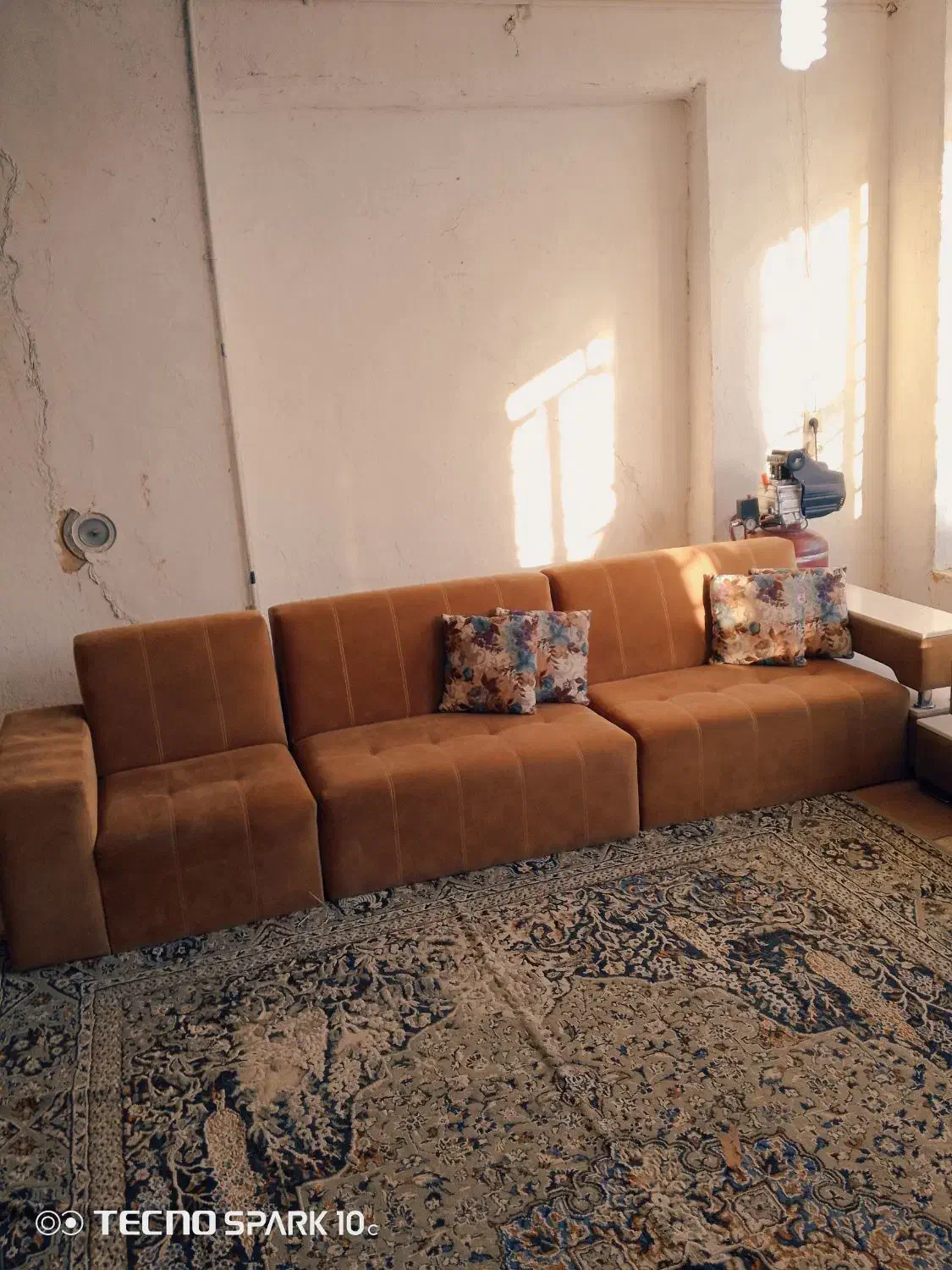 تعمیرات تخصصی مبلمان متین|خدمات پیشه و مهارت|آباده, |دیوار