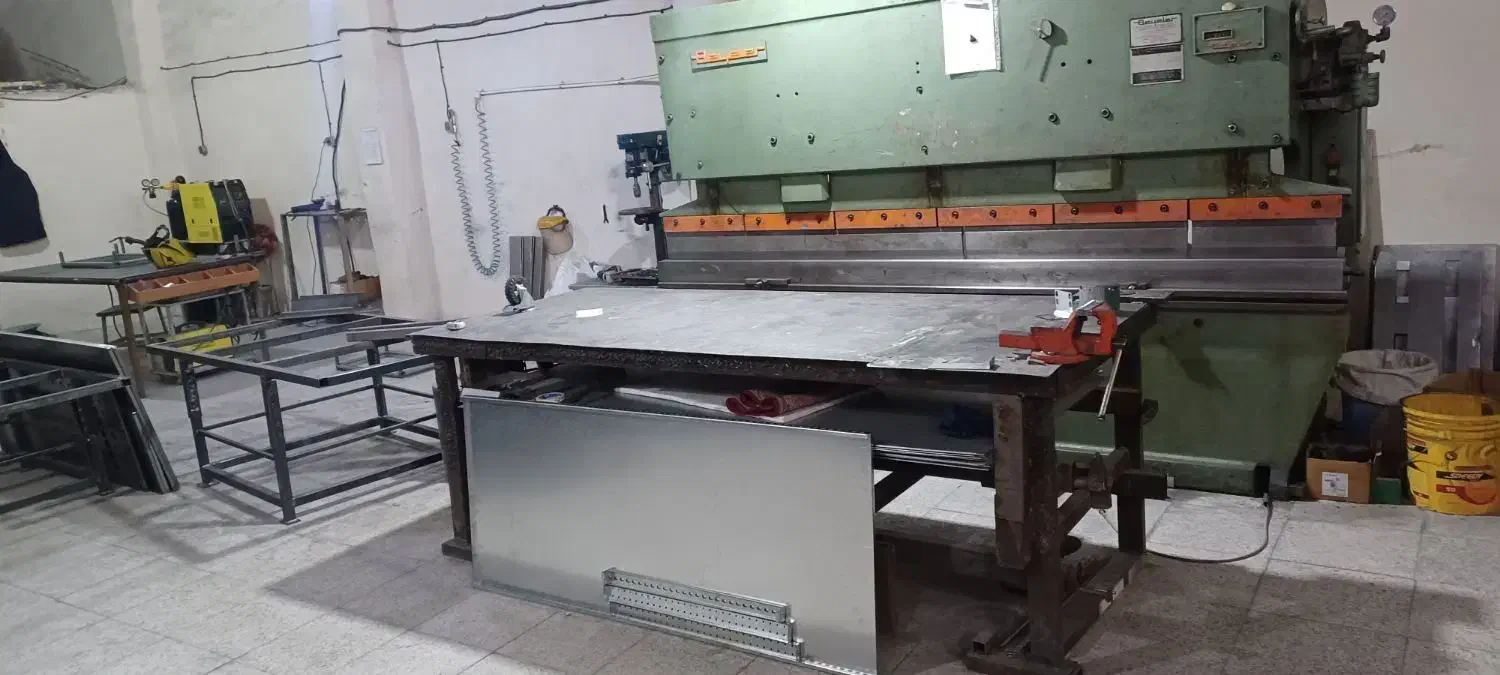 نیرو ماهر و ساده فلز کاری|استخدام صنعتی، فنی، مهندسی|وحیدیه, |دیوار