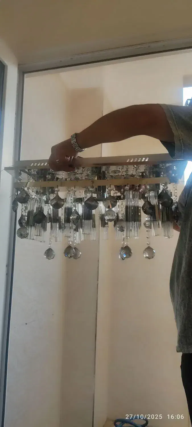 فروش فوری لوستر کریستالی|لوستر و چراغ آویز|قم, بنیاد|دیوار