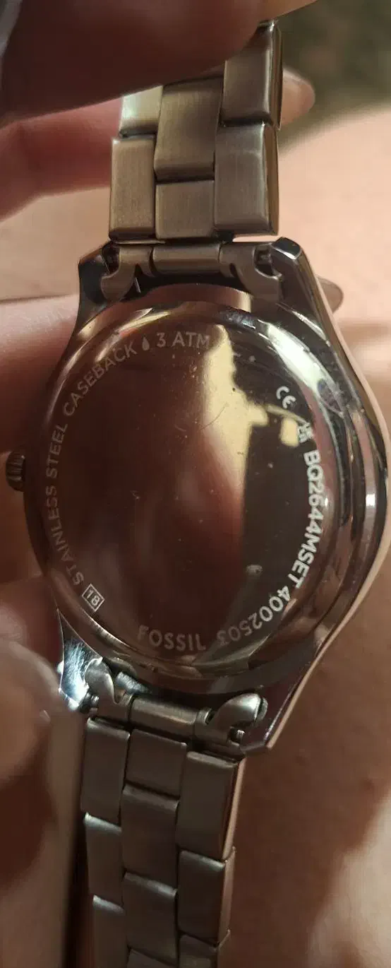 ساعت اورجینال|ساعت|صدرا-فارس, فاز ۱|دیوار