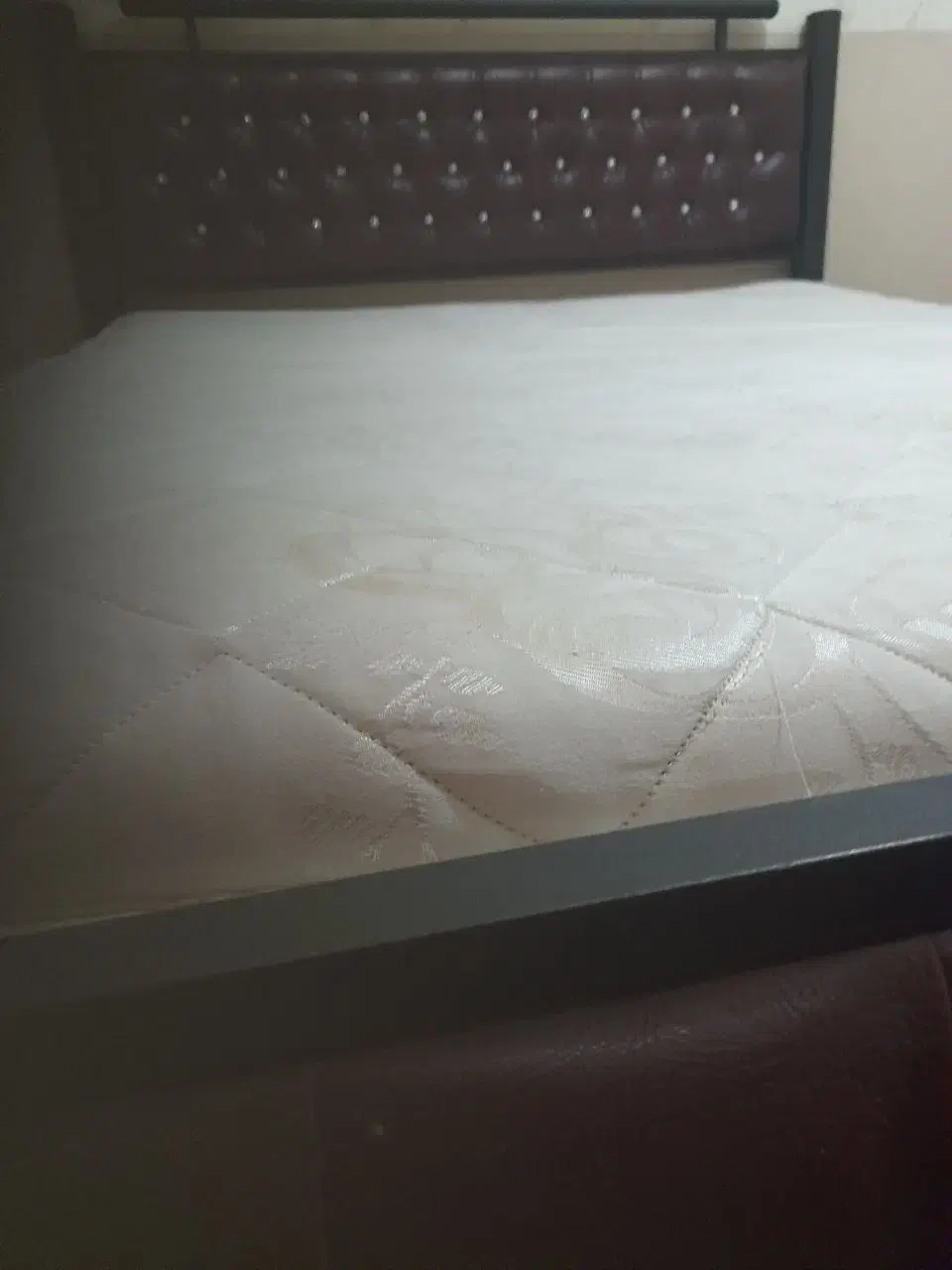 تخت دو نفره|تخت و سرویس خواب|ورامین, ورامین|دیوار