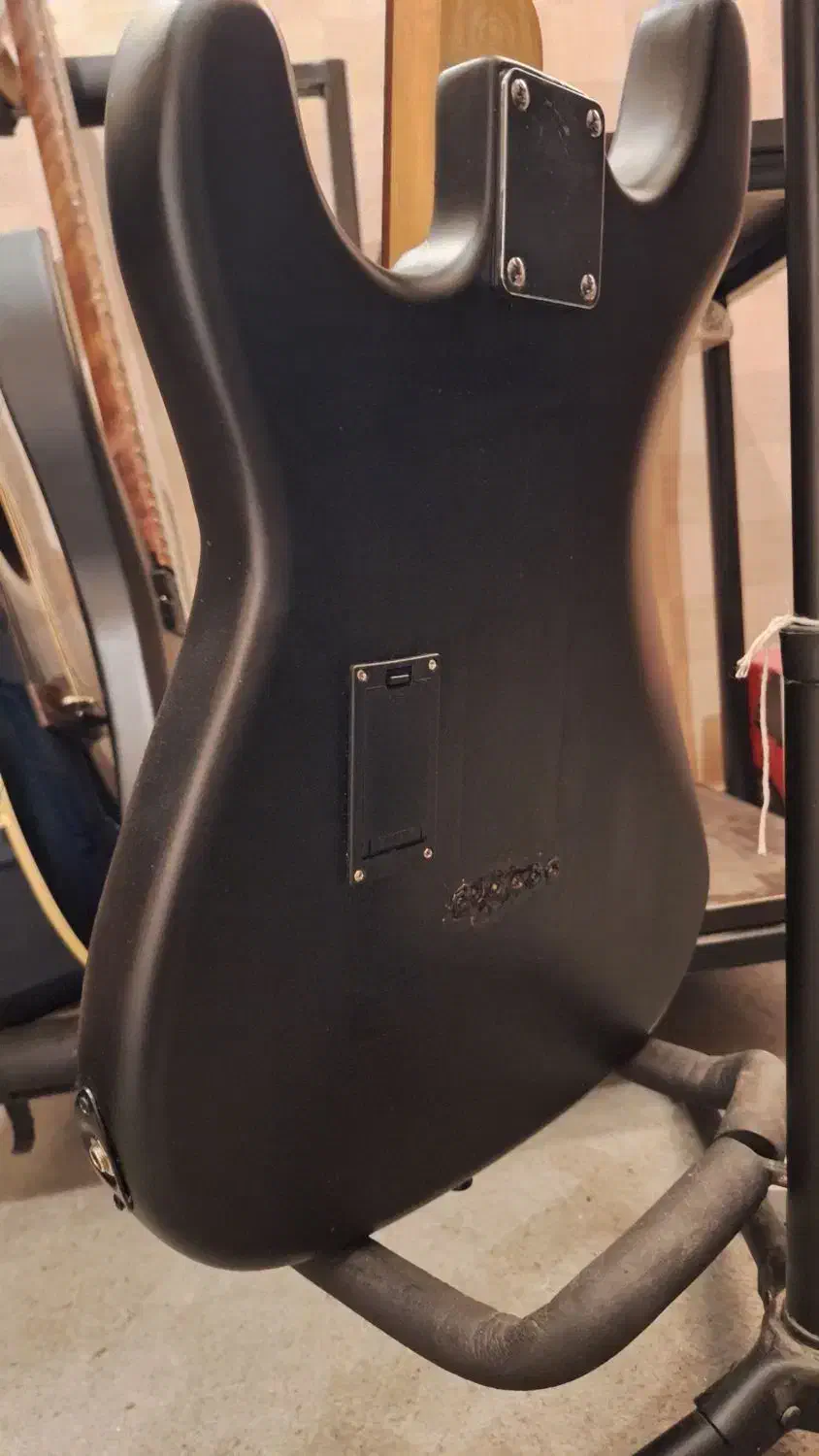 گیتار الکتریک Legend Stratocaster پیکاپ اکتیو|گیتار، بیس، امپلیفایر|تهران, تهرانسر شمالی|دیوار