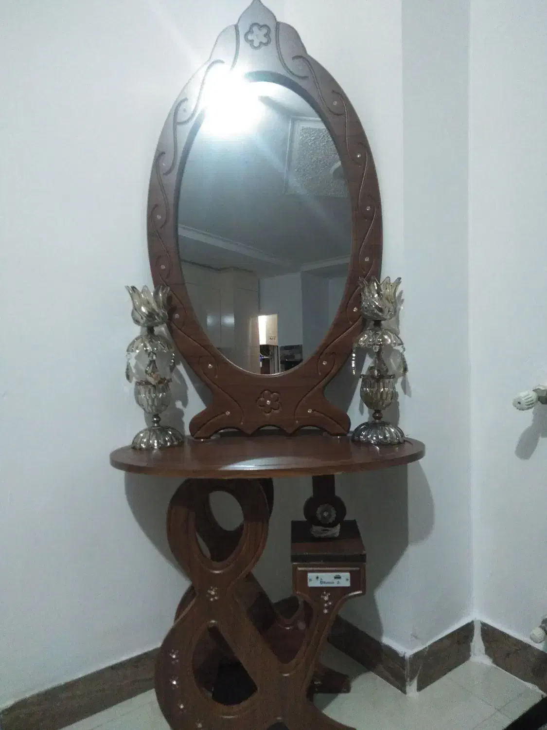 آینه موزیکال به همراه شمعدان|بوفه، ویترین، کنسول|رشت, خرسندی|دیوار