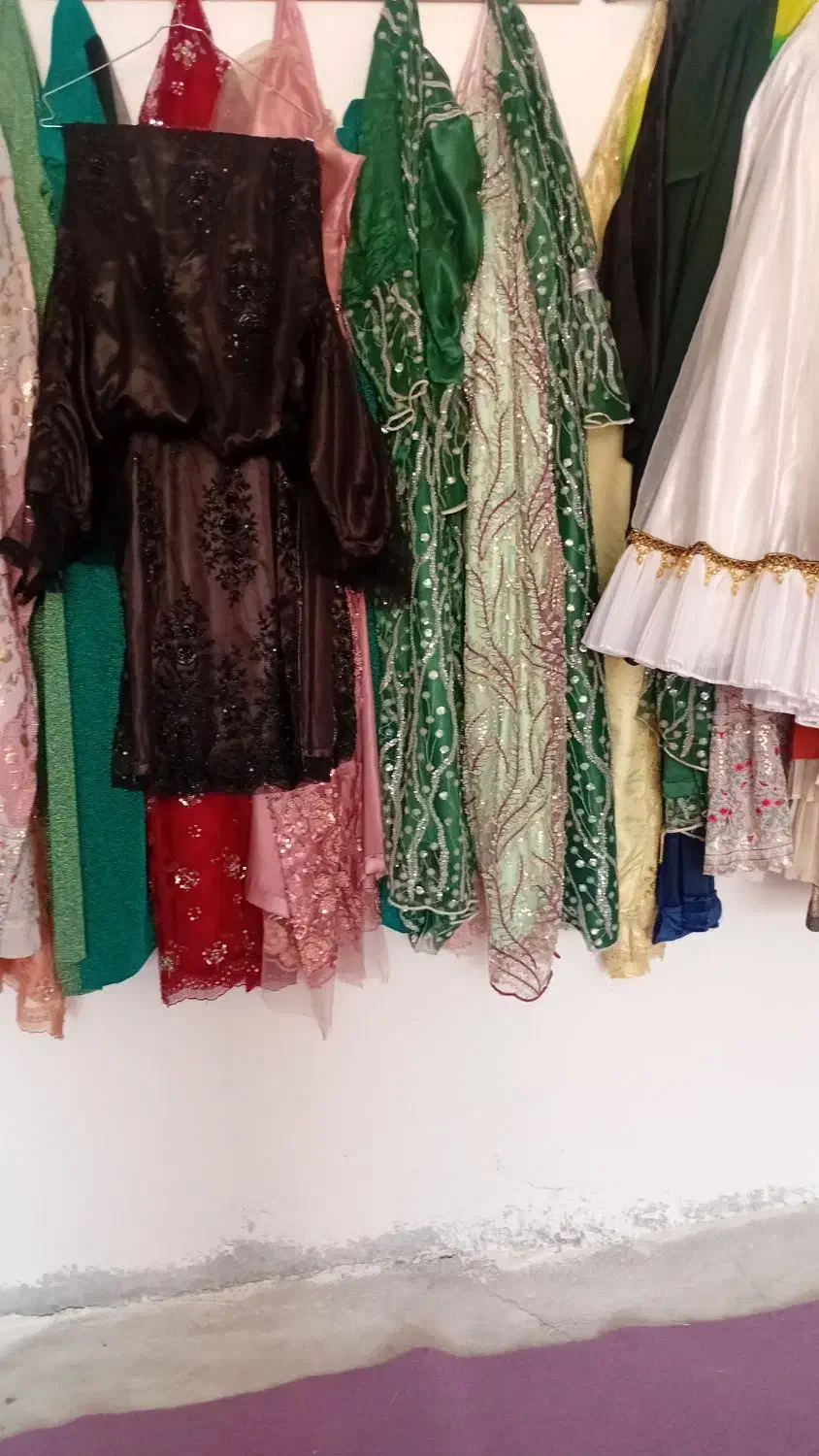 لباس محلی کرایه و فروش قیمت مناسب|لباس|شهرکرد, |دیوار