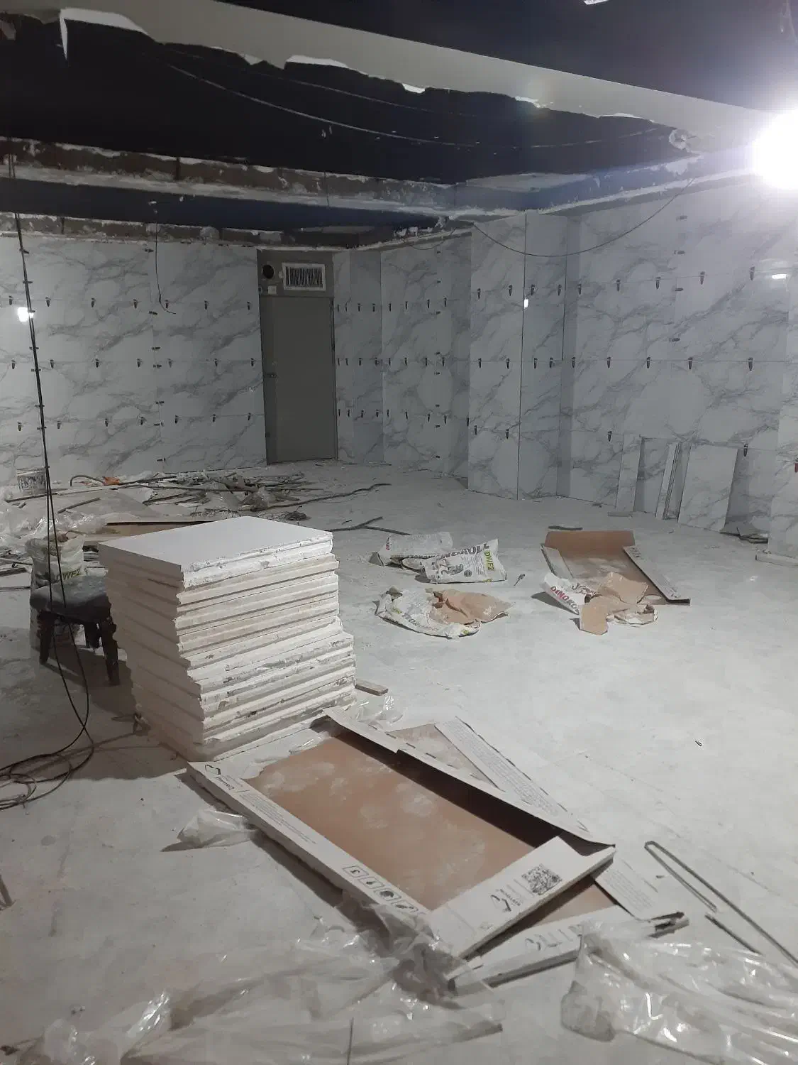 سرامیک کار.کاشیکار.تخریب لوله کشی.رفع نم|خدمات پیشه و مهارت|کرج, فاز ۳ گوهردشت|دیوار