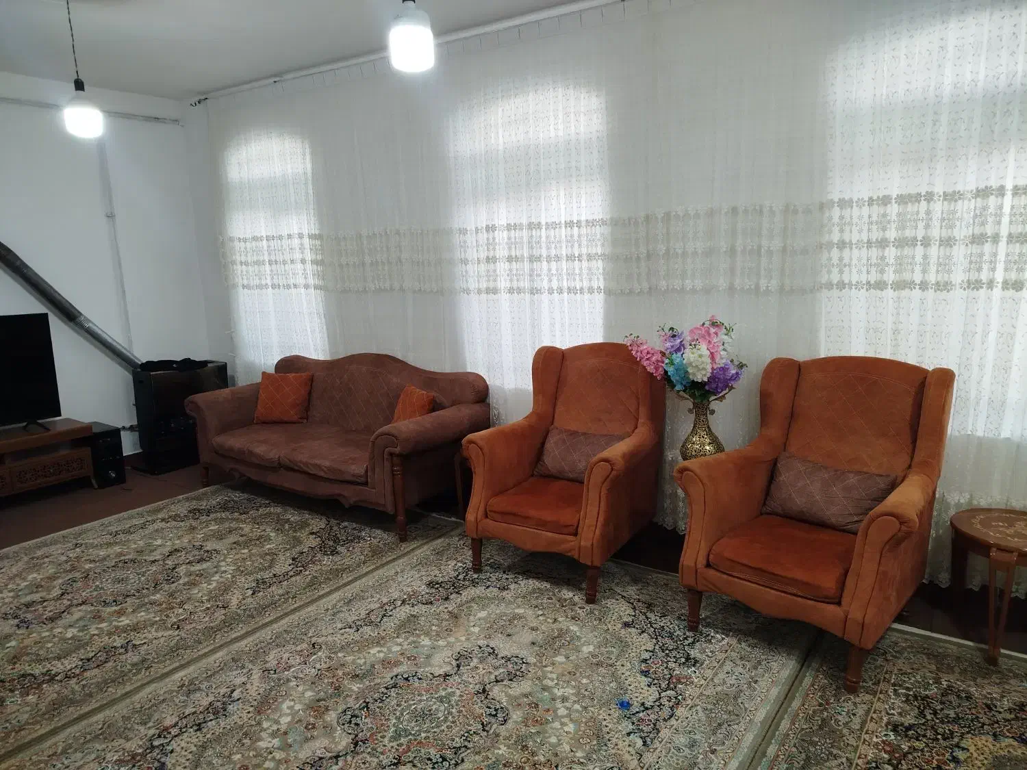 مبل هفت نفره|مبلمان خانگی و میز عسلی|خزل, |دیوار