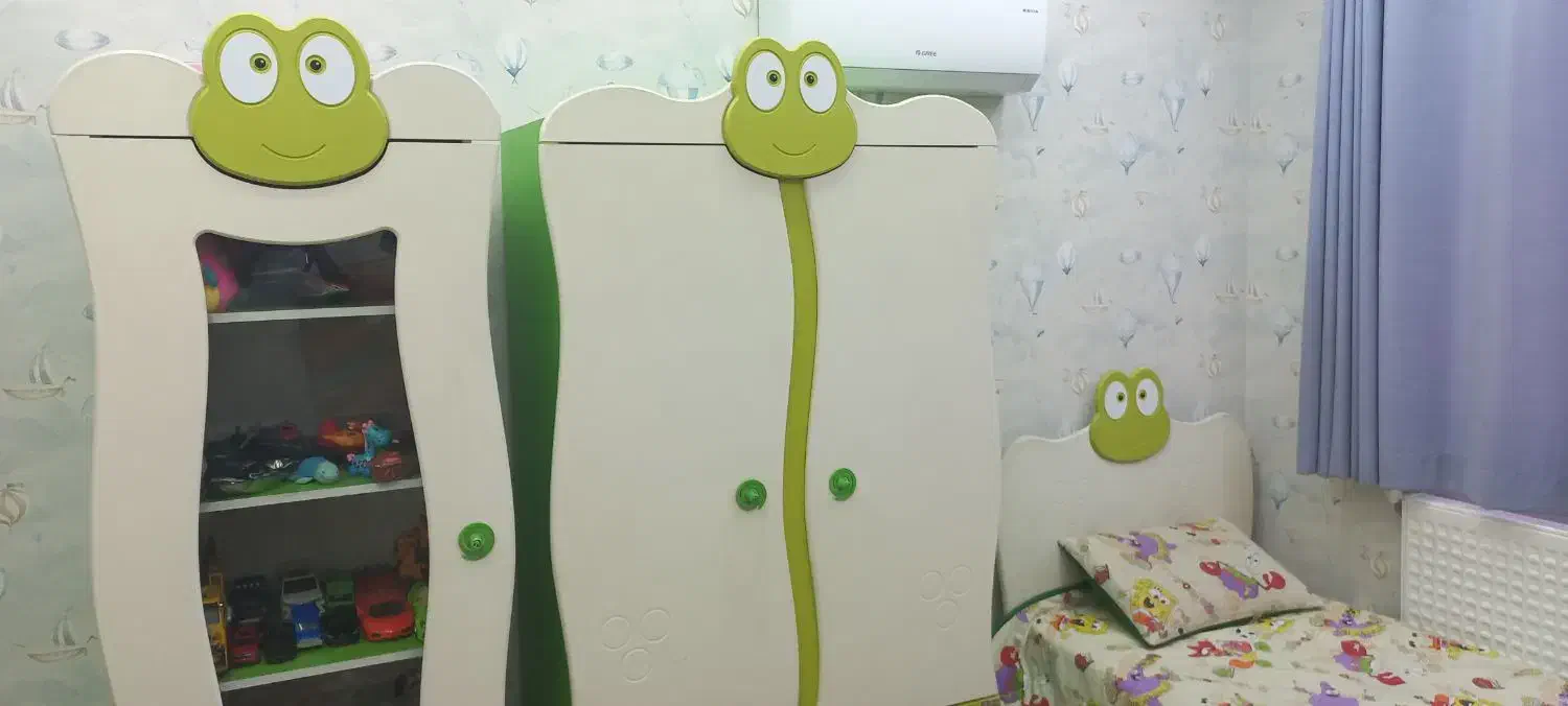 تخت، کمد و ویترین کودک، نوجوان وکیوم|تخت و سرویس خواب|شیراز, جانبازان|دیوار