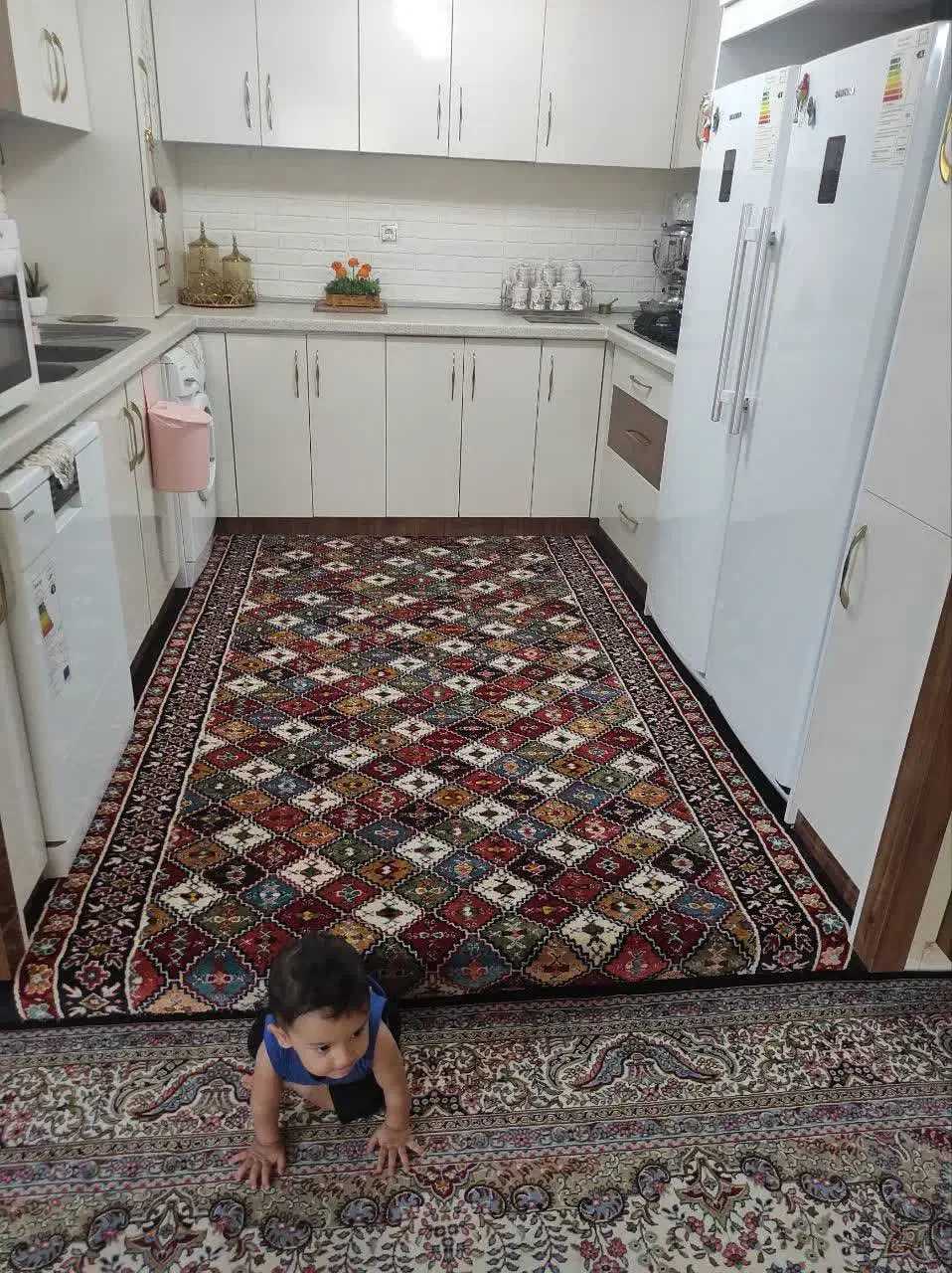 فروش فرش آشپزخانه طرح سنتی|فرش|همدان, |دیوار