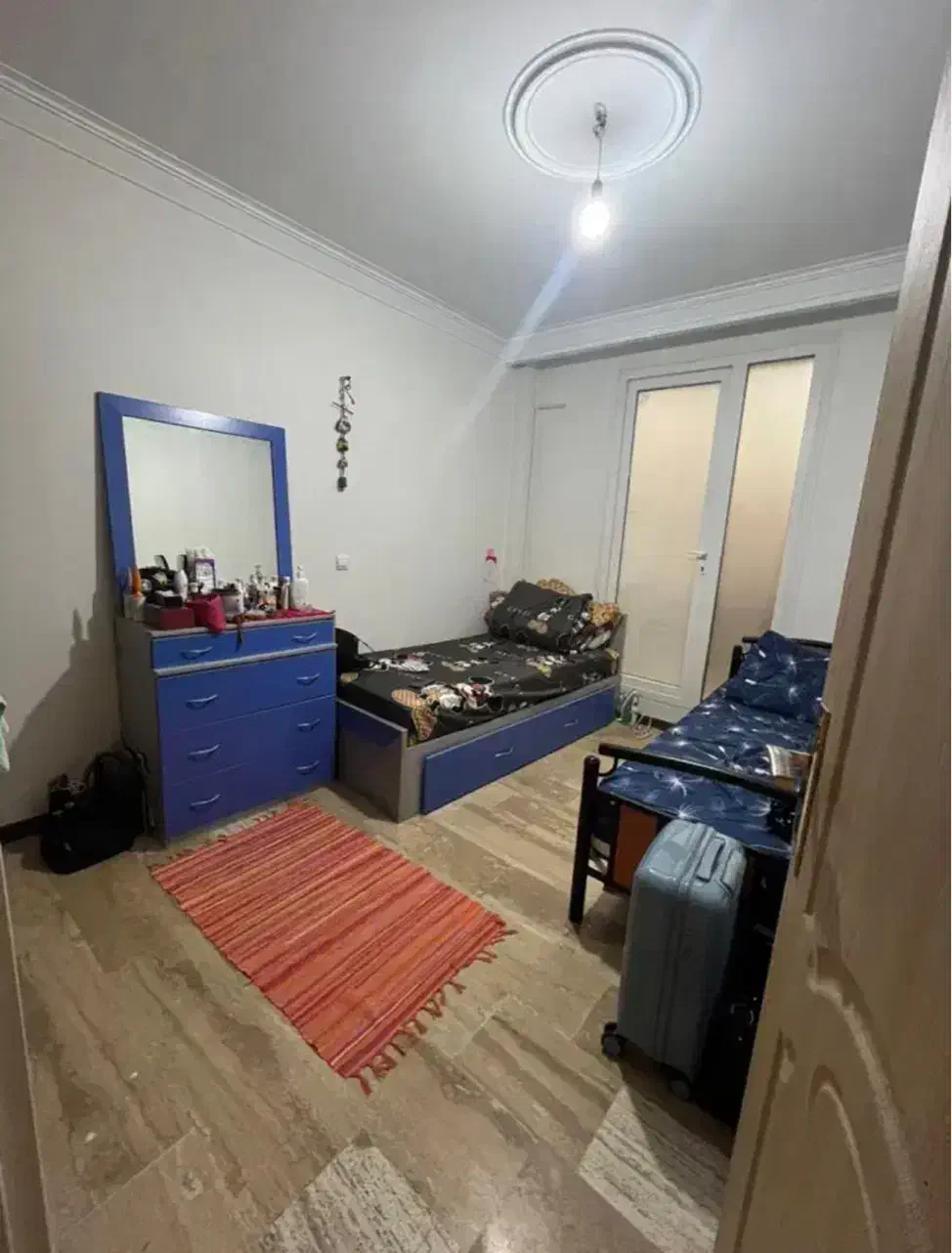 آپارتمان ۵۲ متری/۱ خوابه/در بنی هاشم(غرق نور)