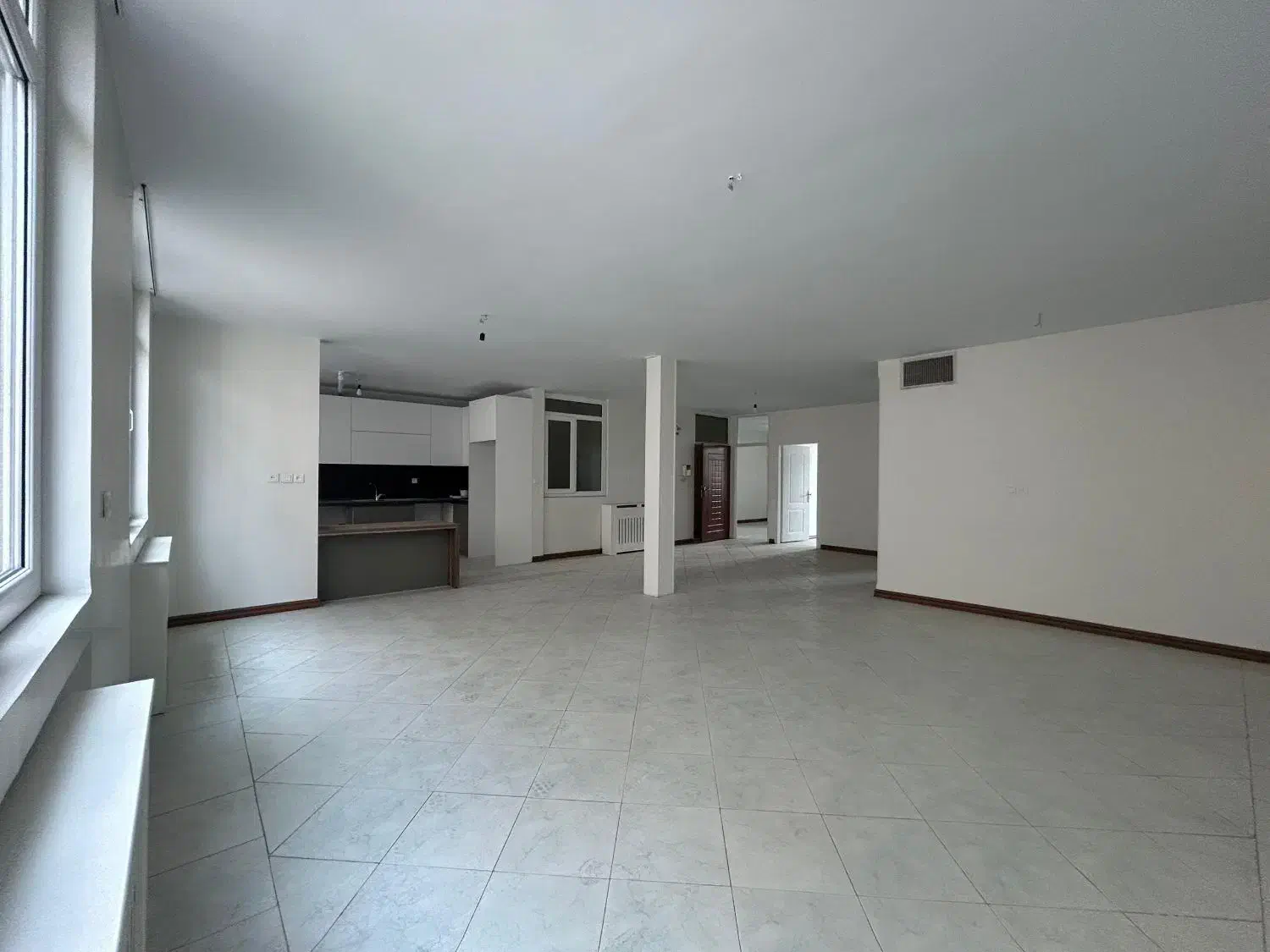 160متـر3خـواب‌فـول‌امکـانـات/بازسـازی‌شده