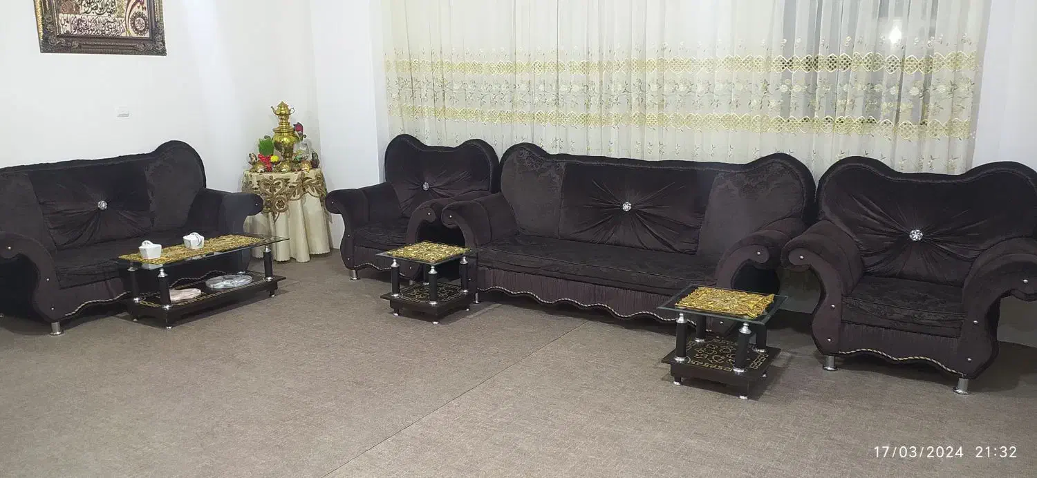 مبل راحتی با جلو مبلی|مبلمان خانگی و میز عسلی|جلفا, |دیوار