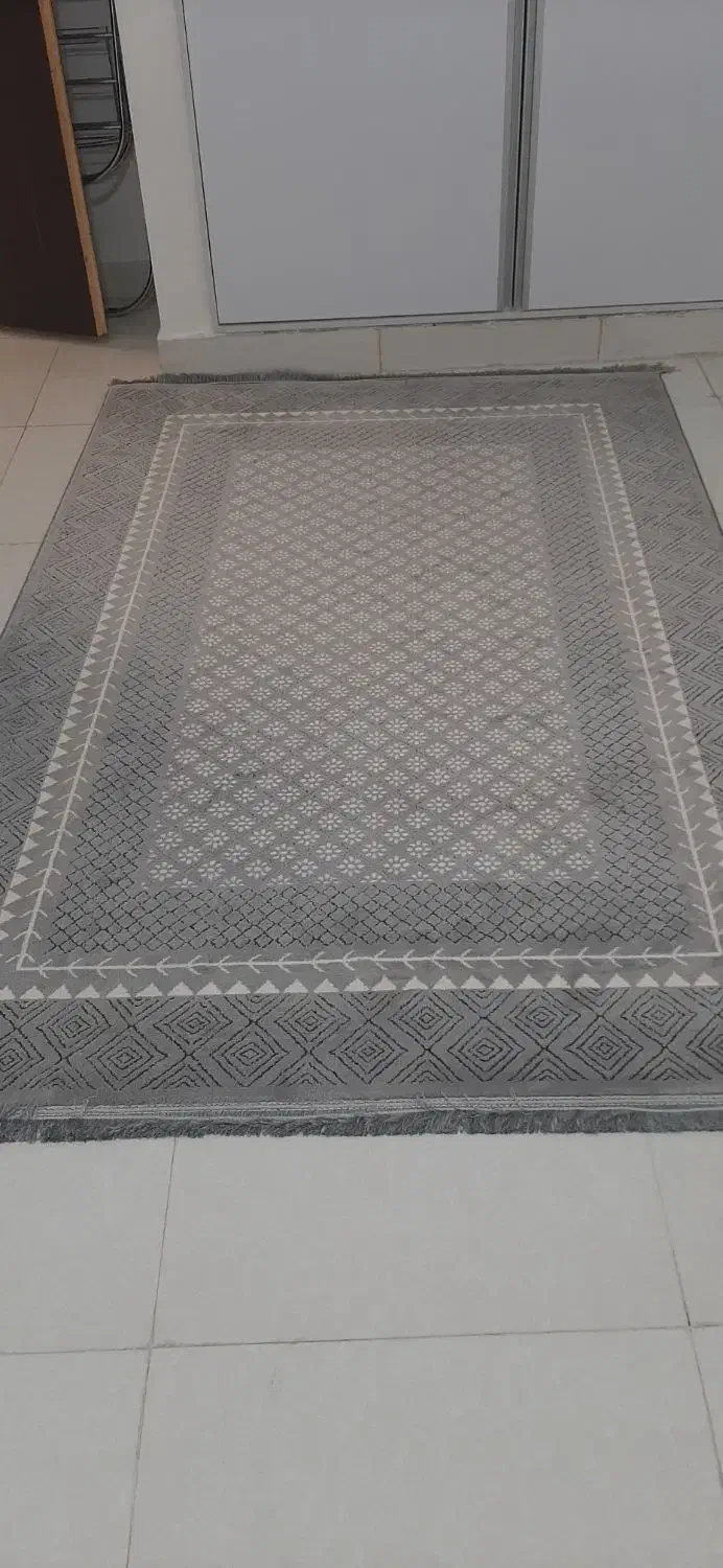 دو عدد فرش به ابعاد ۴ متری در حد نو نو|فرش|قم, انسجام|دیوار