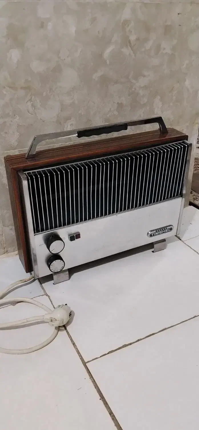 بخاری برقی کلکسیونی قدیمی عتیقه|کلکسیون اشیاء عتیقه|مشهد, قائم|دیوار