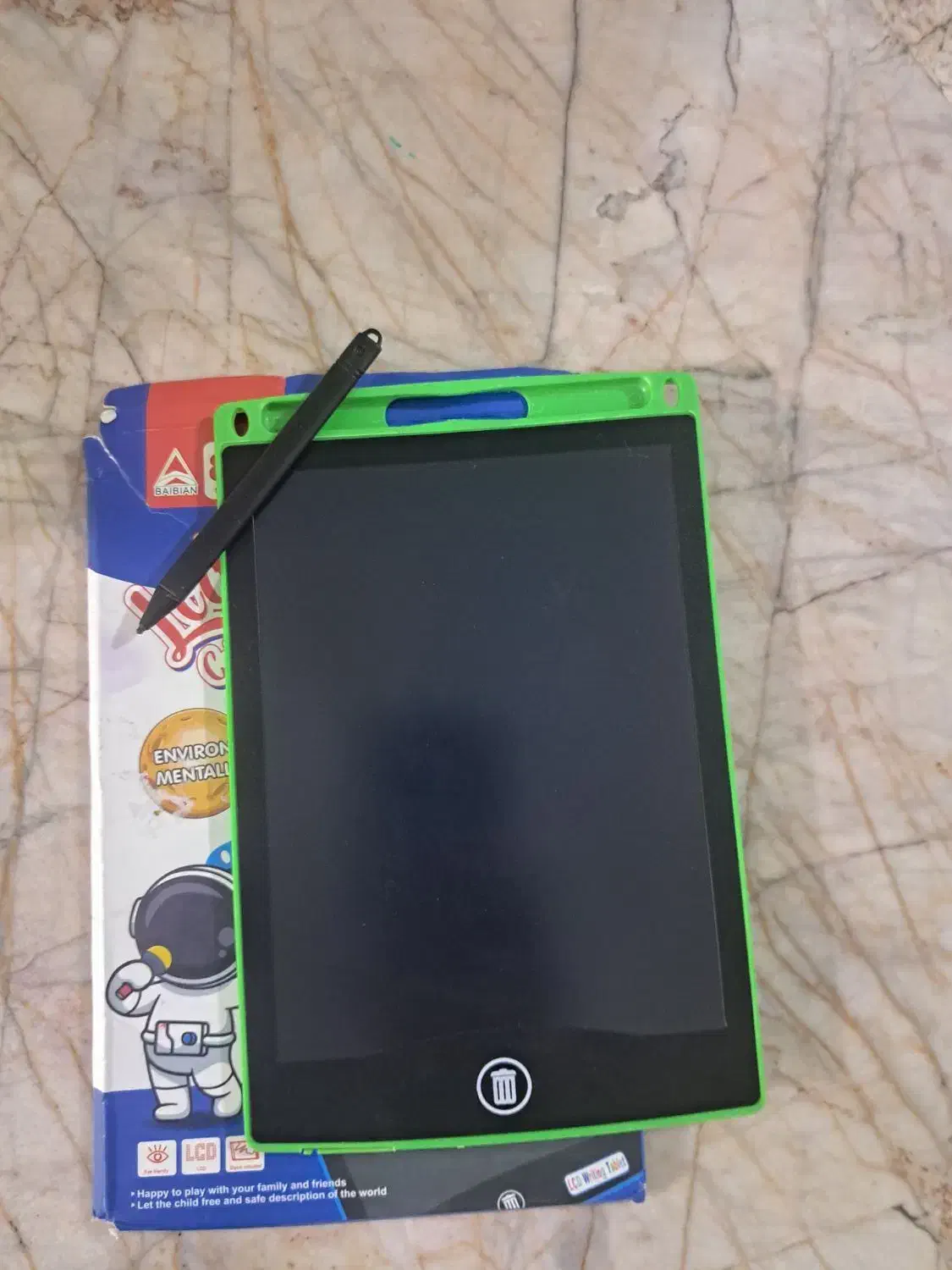 تخته جادویی سالم و بدون استفاده|لوازم التحریر|تربت جام, تیپ ۳۸ زرهی تربت جام|دیوار