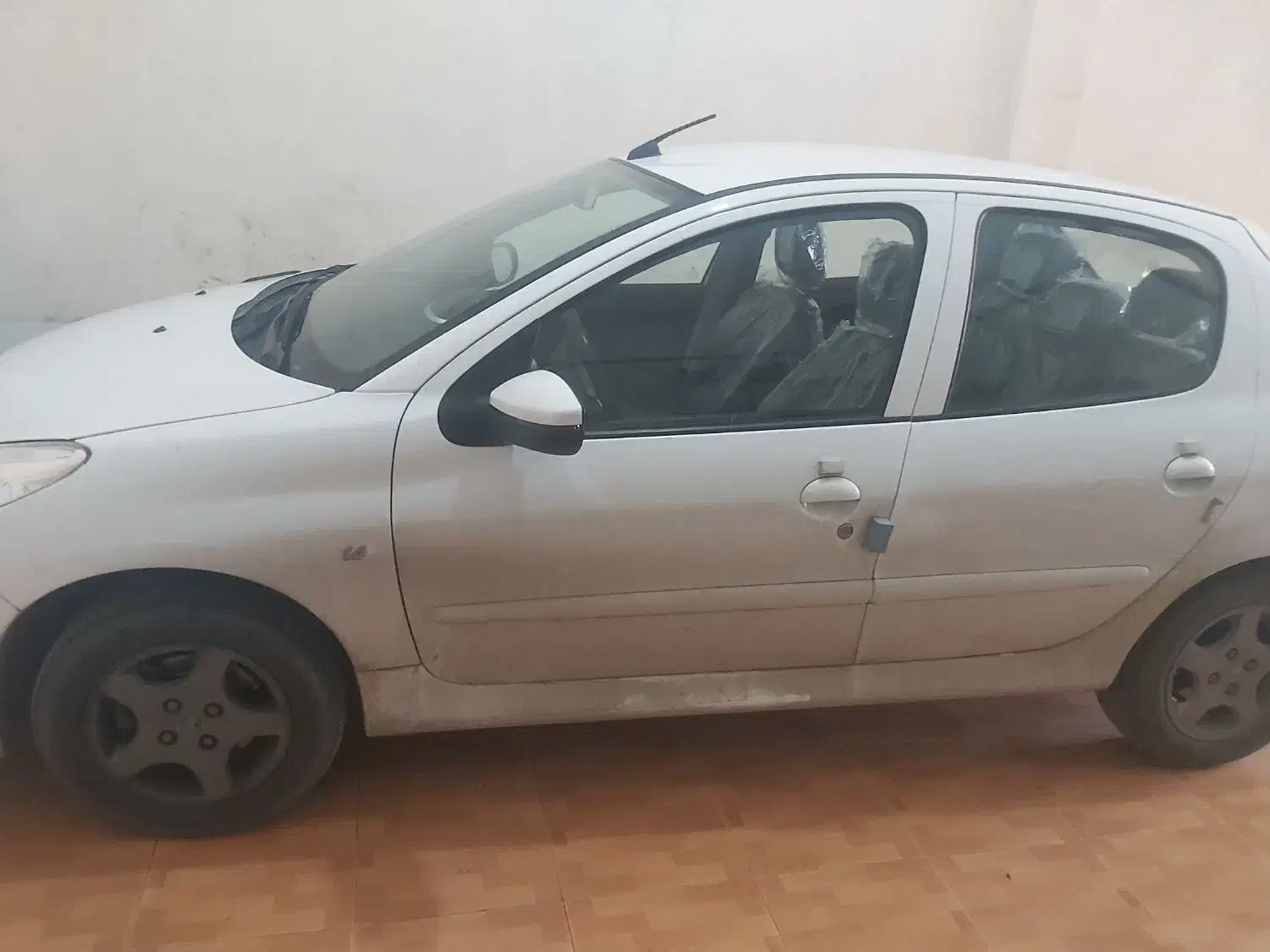 ۲۰۷فول|خودرو سواری و وانت|کرمانشاه, |دیوار