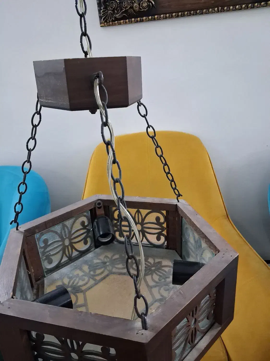 لوستر چوبی سه شعله|لوستر و چراغ آویز|اهواز, گلستان|دیوار