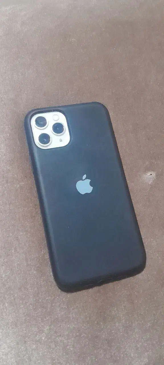 گوشی آیفون ۱۱ پرو iphone 11 pro|موبایل|شیراز, شهرک مفتح|دیوار