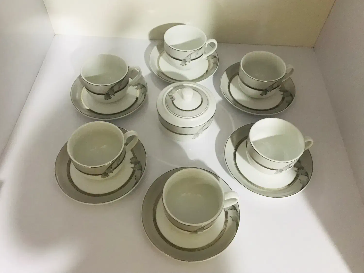 وسایل کاربردی آشپزخانه+چینی و کریستال|سماور، چای‌ساز، قهوه‌ساز|شاهین‌شهر, مخابرات (شهید بهشتی)|دیوار