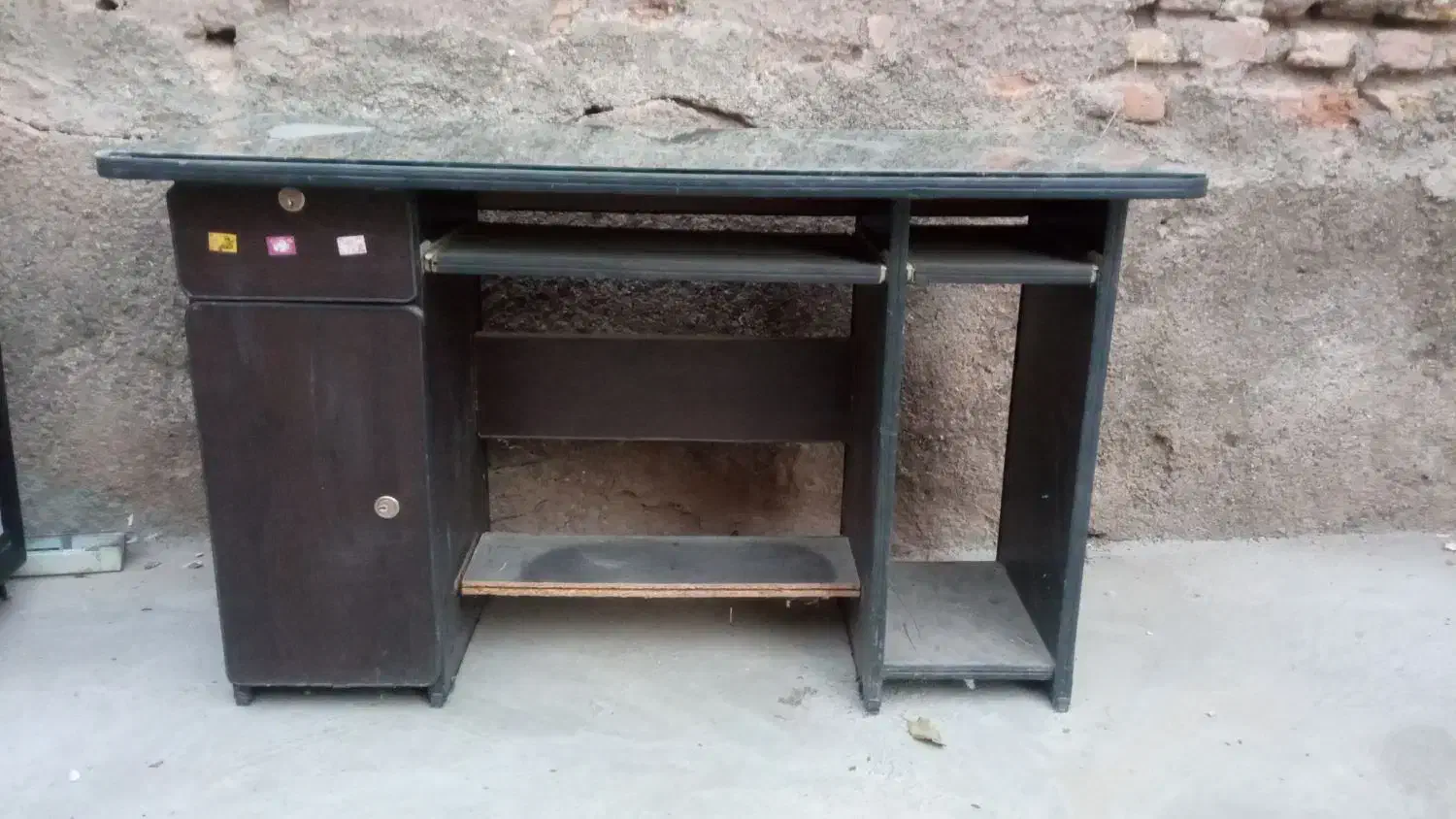 میز کامپیوتر|میز تحریر و کامپیوتر|زبرخان, |دیوار