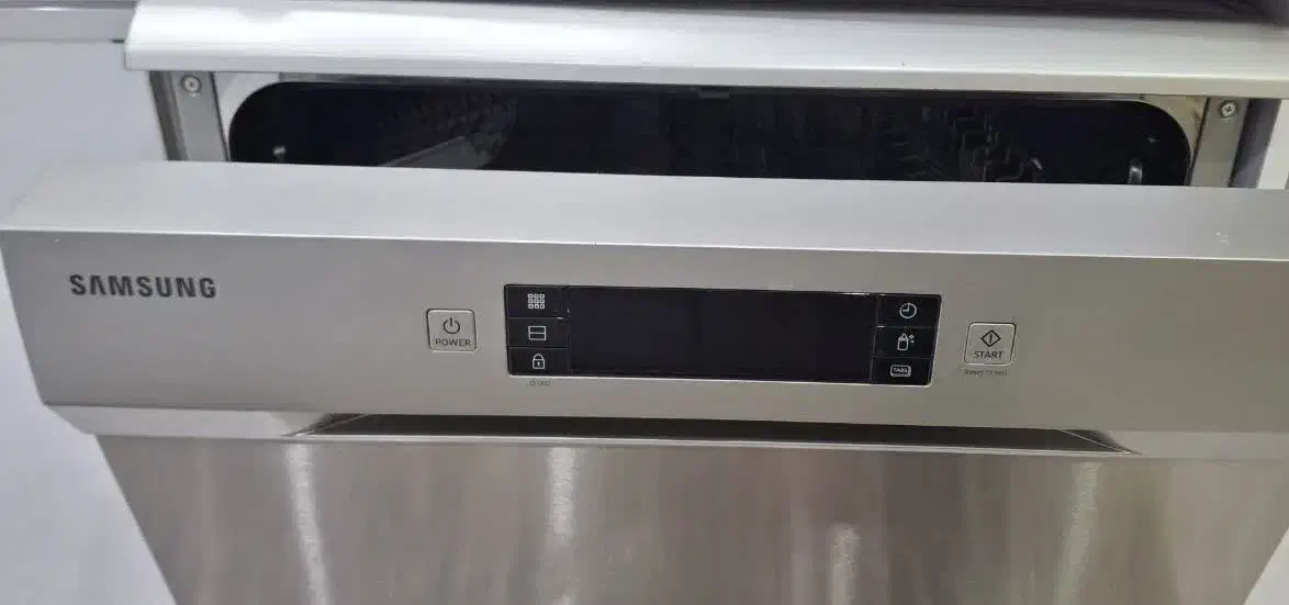 ماشین ظرفشویی سامسونگ اصلی ۱۴ نفره|ماشین ظرفشویی|بروجرد, |دیوار