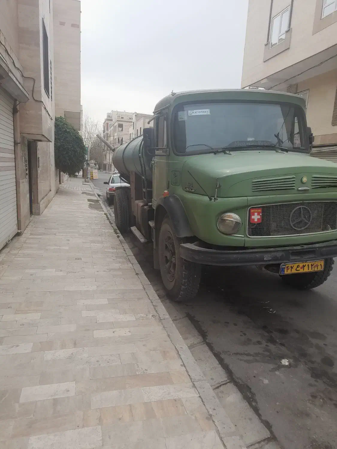 آبرسانی با تانکر ۱۲۰۰۰ لیتری|خدمات حمل و نقل|شهریار, شهرک وائین|دیوار