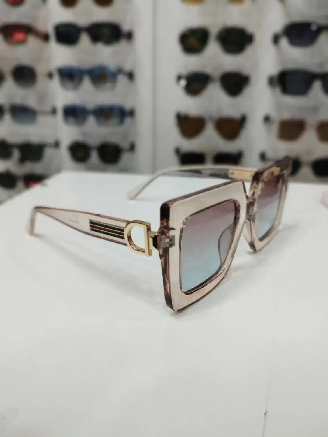 عینک افتابی|زیورآلات و اکسسوری|کرمان, |دیوار