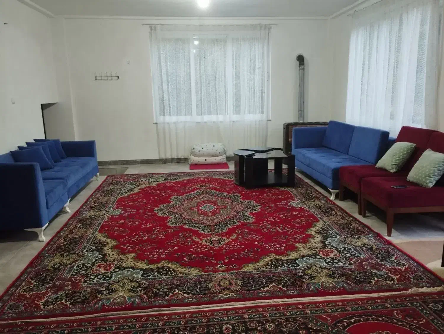 ویلا اجاره ای در ۲۵ کیلومتری رشت در امامزاده هاشم|اجارهٔ کوتاه‌مدت ویلا و باغ|توتکابن, |دیوار