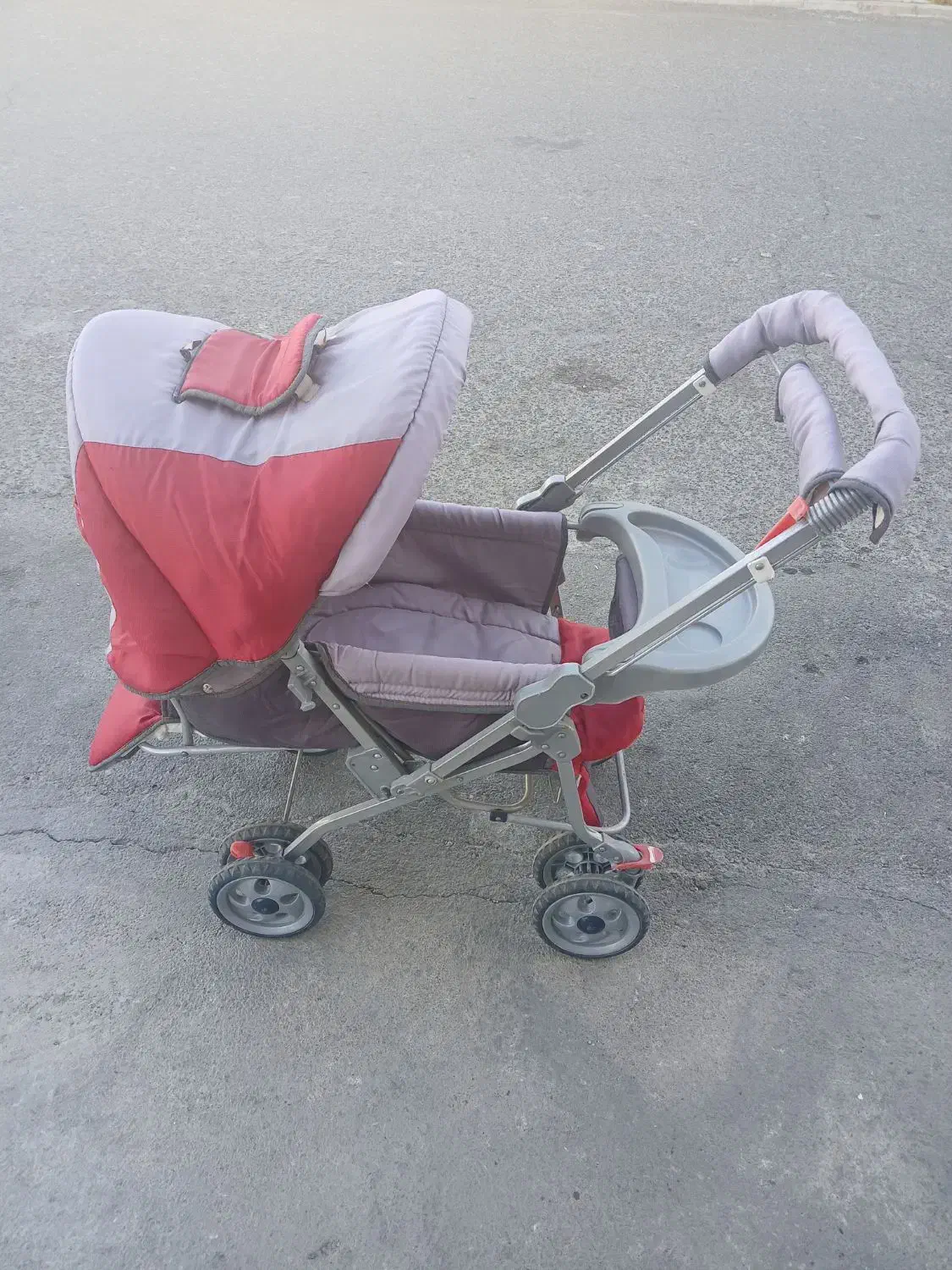 کالسکه بچه سالم تمیز|کالسکه و لوازم جانبی|شاهین دژ, |دیوار