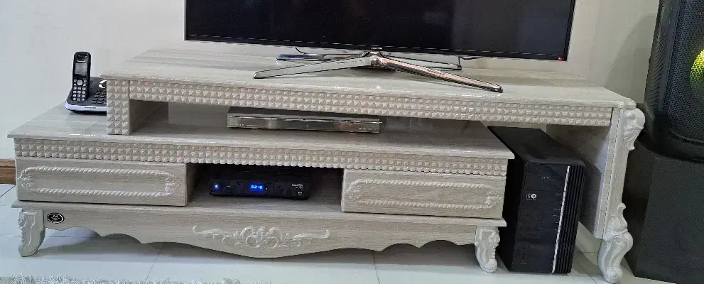 میز تلویزیون در حد نو|میز تلویزیون|گرمدره, |دیوار