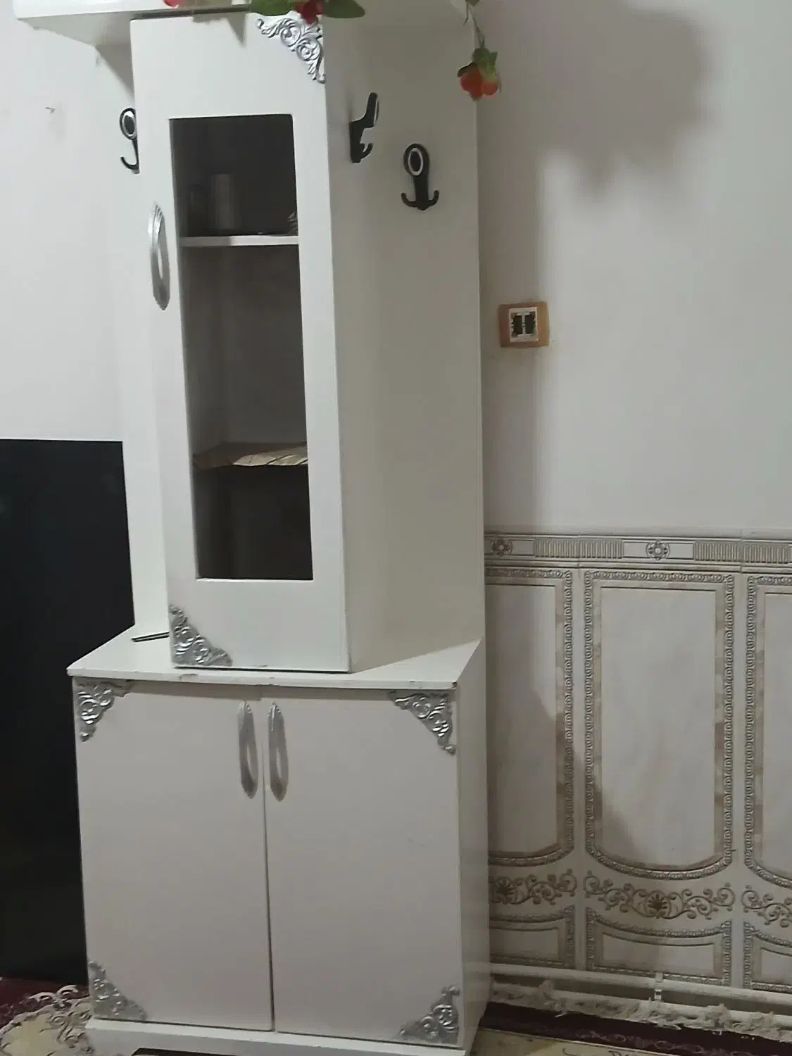 جاکفشی|جاکفشی، کمد، دراور|خرمآباد, |دیوار