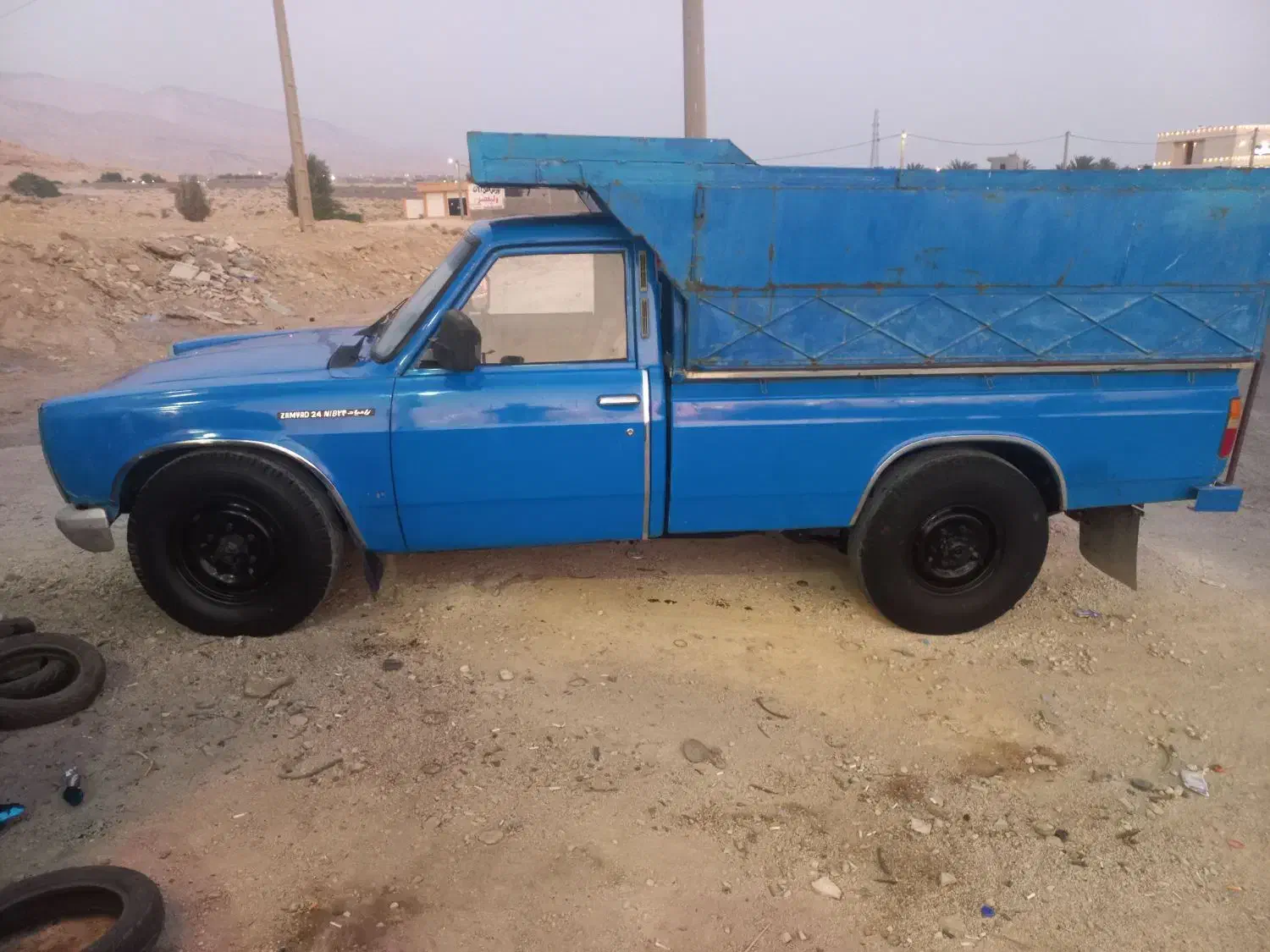 نیسان ۸۴عروسک|خودرو سواری و وانت|وراوی, |دیوار