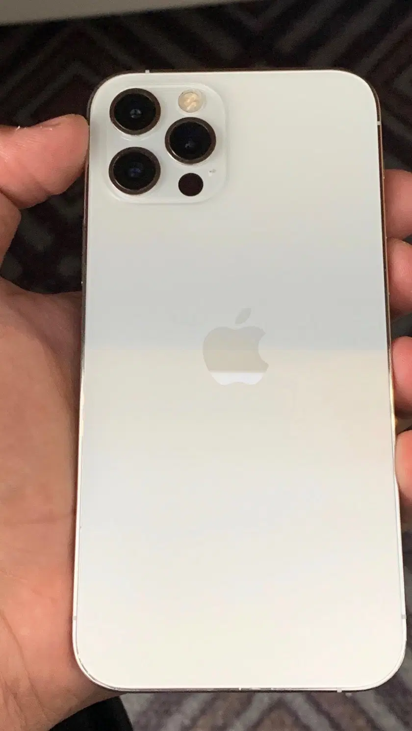 iPhone 12 pro|موبایل|کاشمر, |دیوار