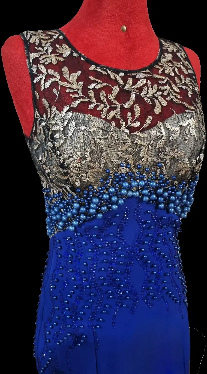 لباس مجلسی ترک|لباس|کاشان, شهرک خاتم الانبیا (مسکن ملی کاشان)|دیوار