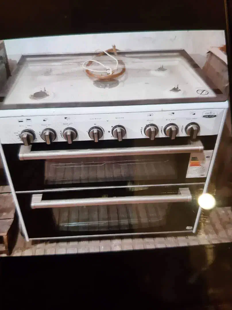 گاز فر برند جواهریان مناسب جهیزیه . آکبند|اجاق گاز و لوازم برقی پخت‌وپز|ساری, |دیوار