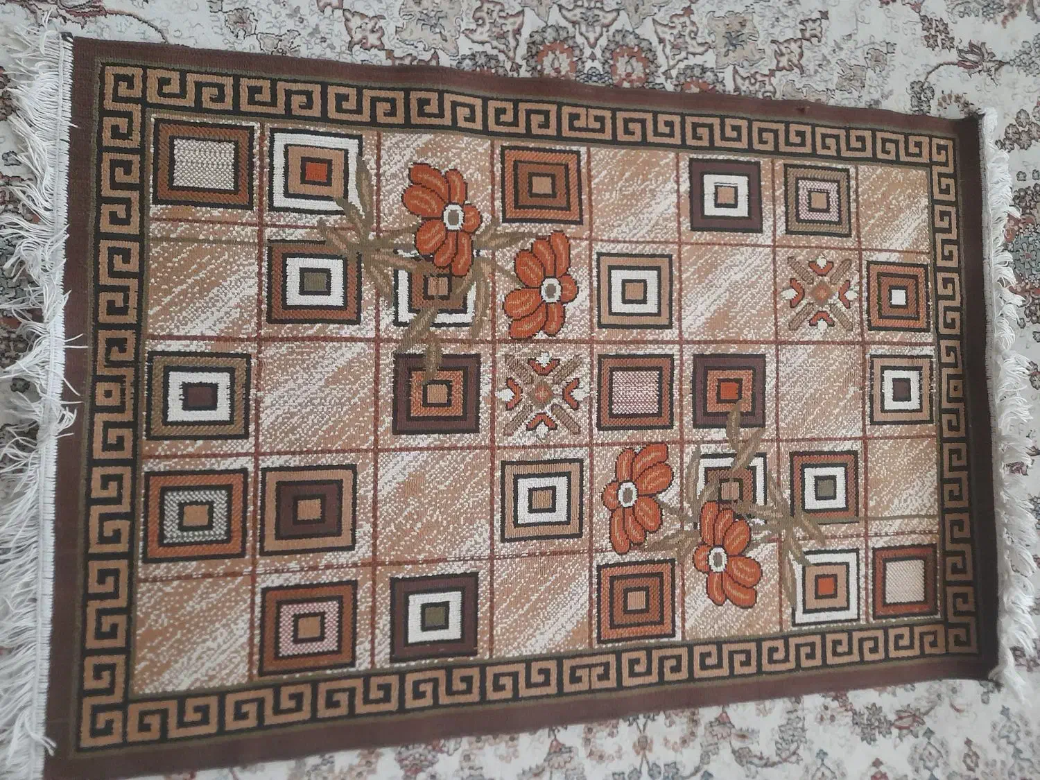 گلیم|گلیم، جاجیم، گبه|گلبهار, شهر جدید گلبهار|دیوار